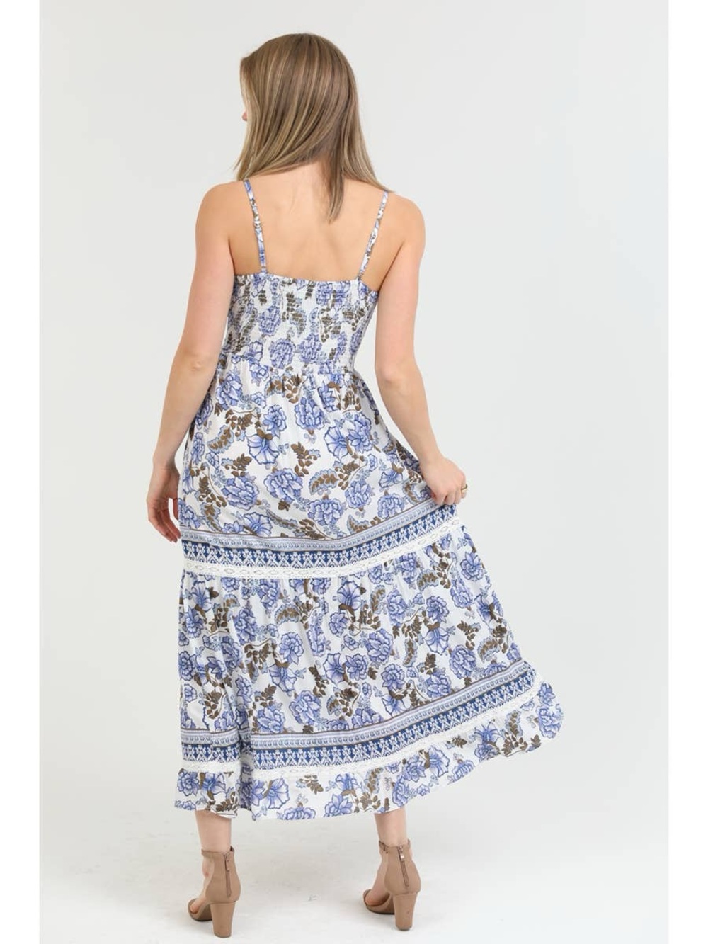 Angie Boho Blue and White Floral Twisted Bust Maxi Dress Size M Great Condition - Picture 2 of 11